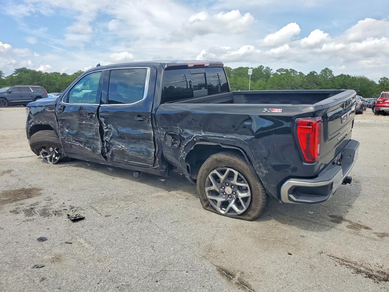 2024 GMC SIERRA K1500 SLT — снимка 2