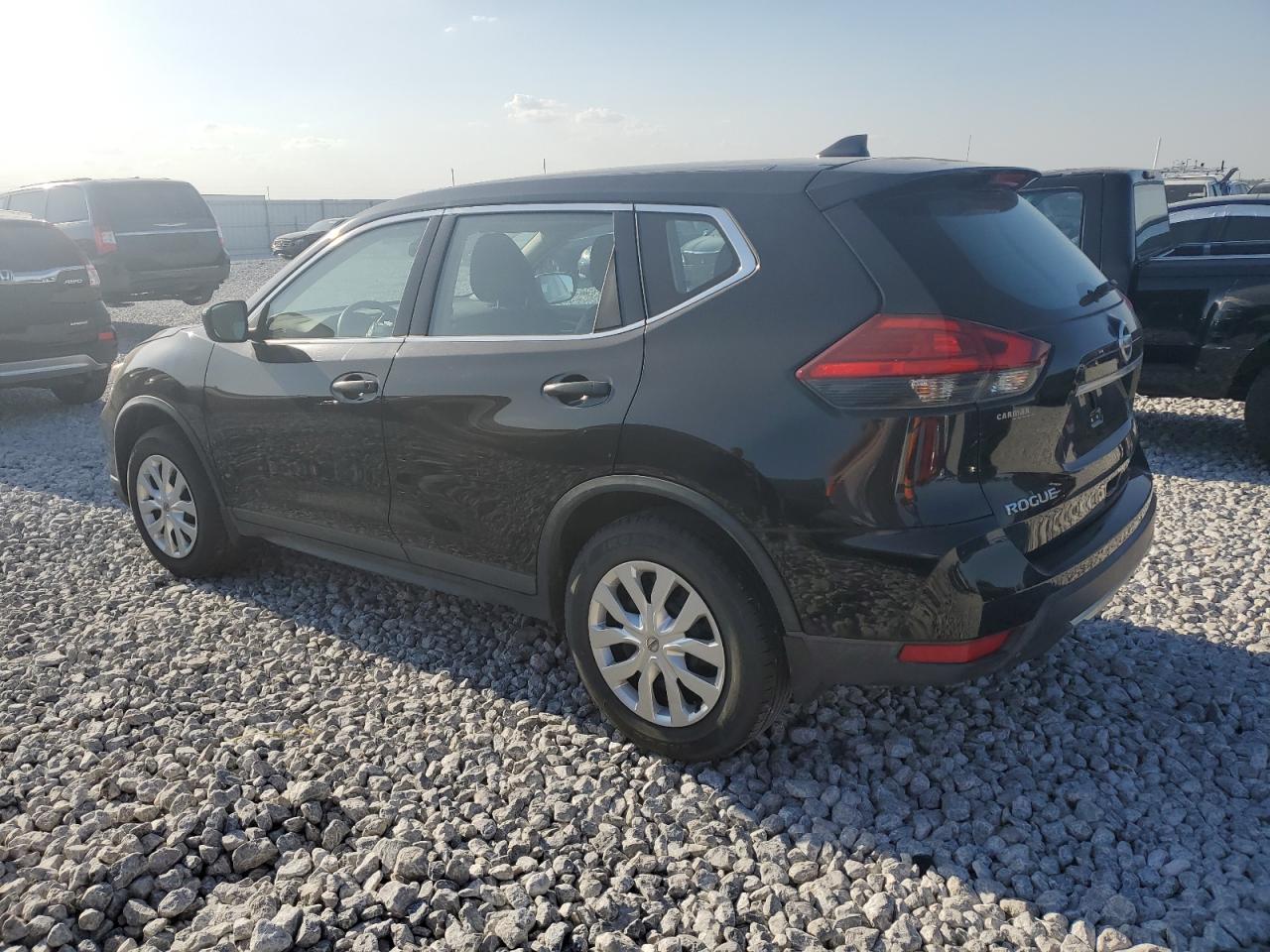 2017 NISSAN ROGUE S — снимка 2