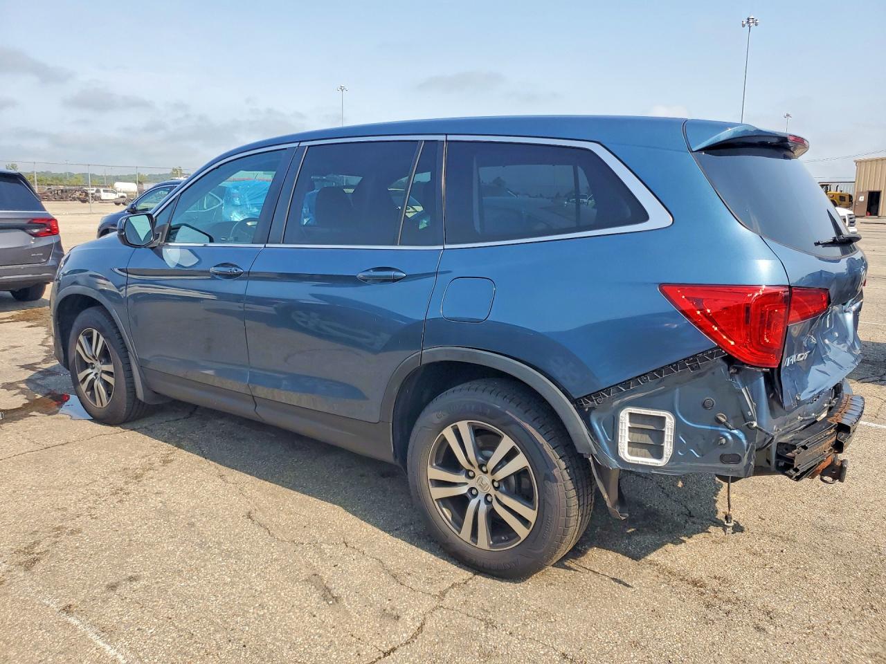 2016 HONDA PILOT EXL — снимка 2
