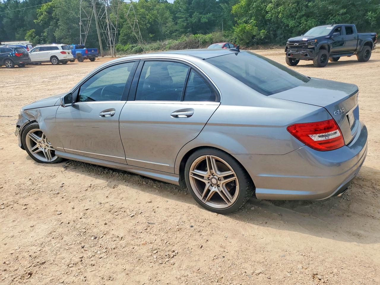 2013 MERCEDES-BENZ C 250 — снимка 2
