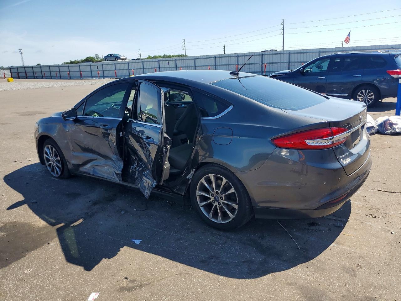 2017 FORD FUSION SE — снимка 2