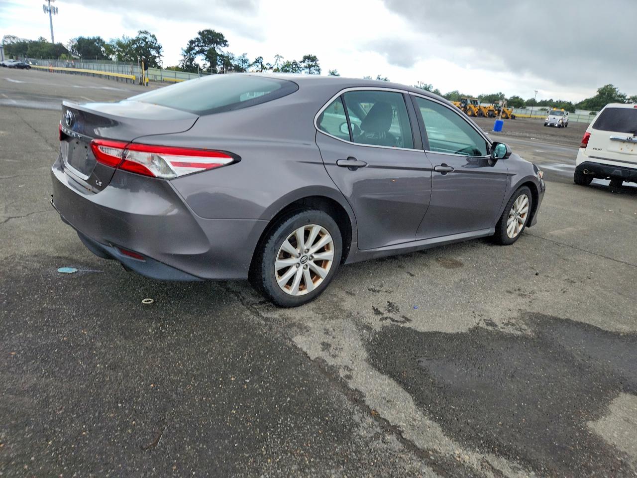2018 TOYOTA CAMRY LE — снимка 3