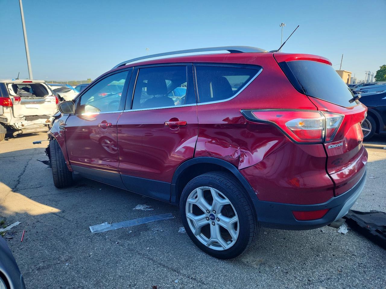 2017 FORD ESCAPE TITANIUM — снимка 2