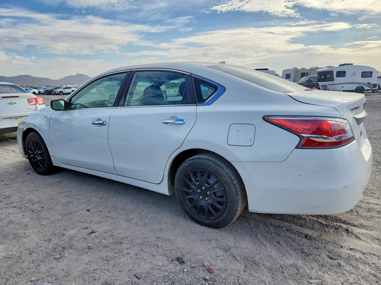 2015 NISSAN ALTIMA 2.5 SV — снимка 2
