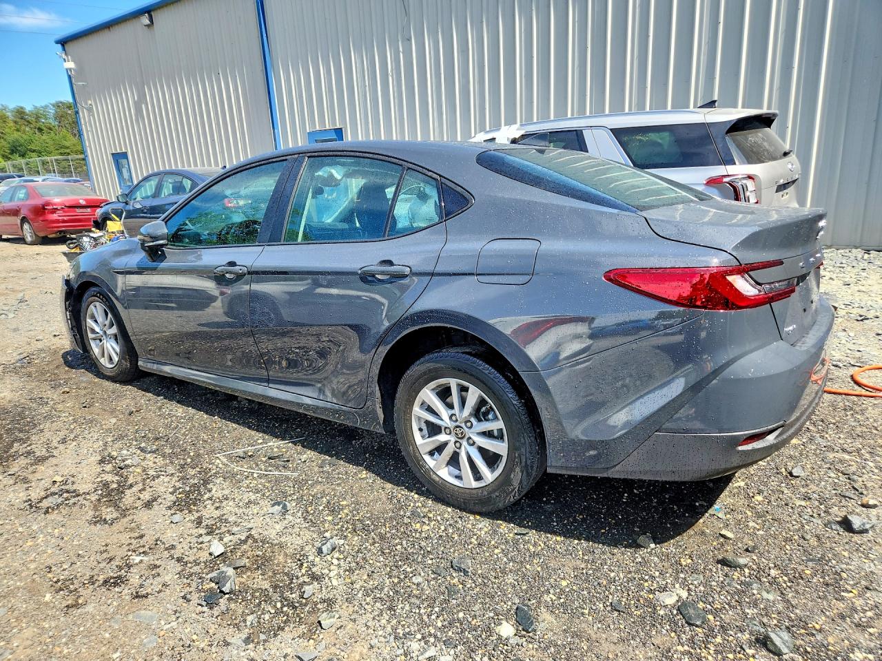 2026 TOYOTA CAMRY LE — снимка 2