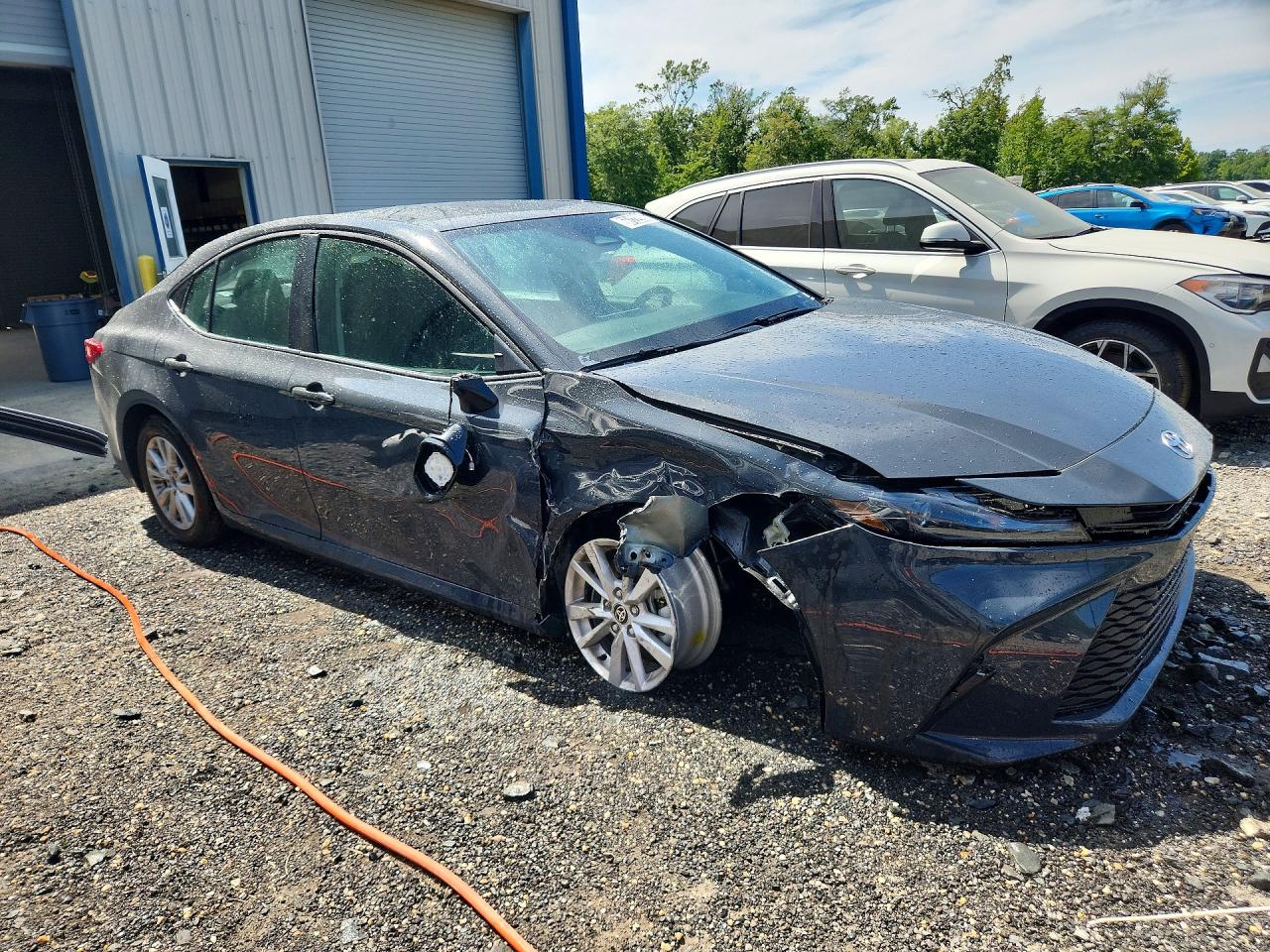 2026 TOYOTA CAMRY LE — снимка 4