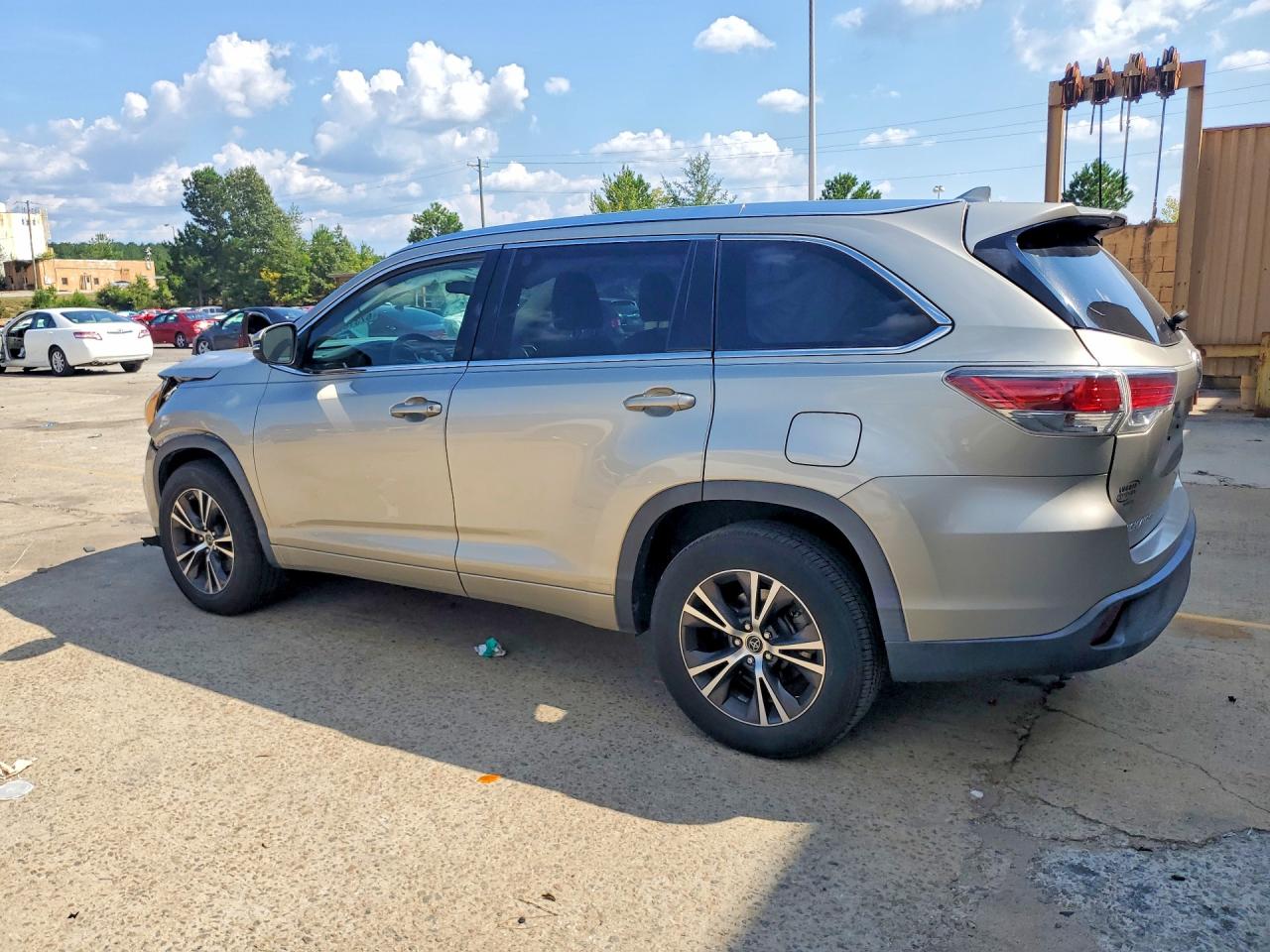 2016 TOYOTA HIGHLANDER XLE — снимка 2