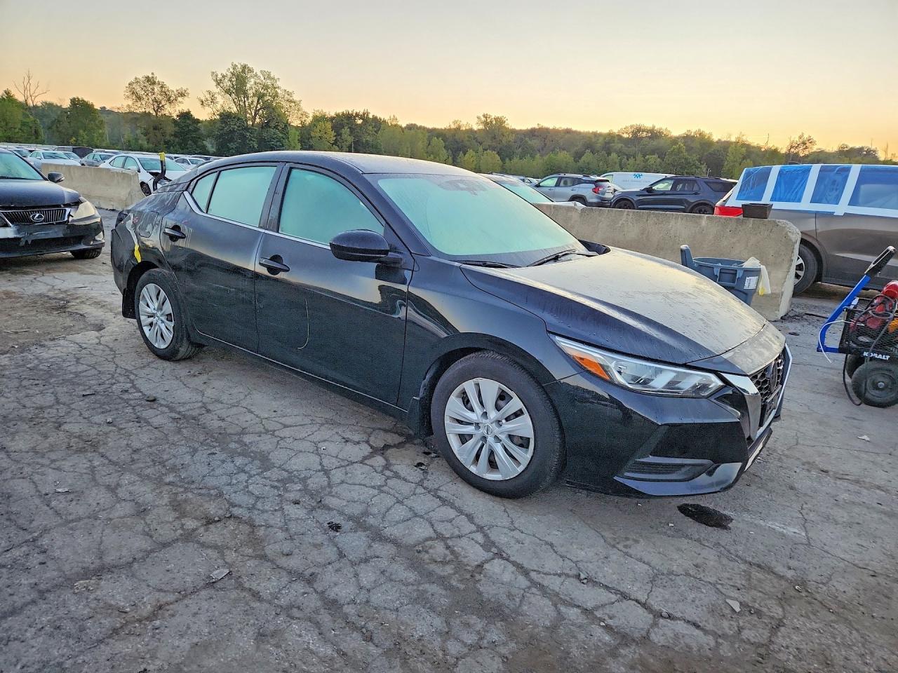 2020 NISSAN SENTRA S — снимка 4