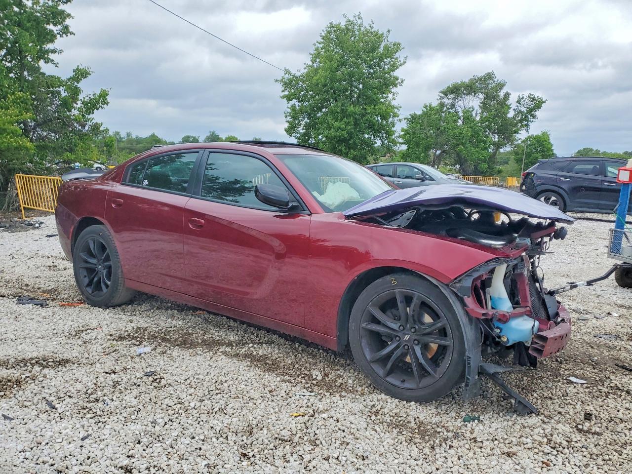 2019 DODGE CHARGER SXT — снимка 4