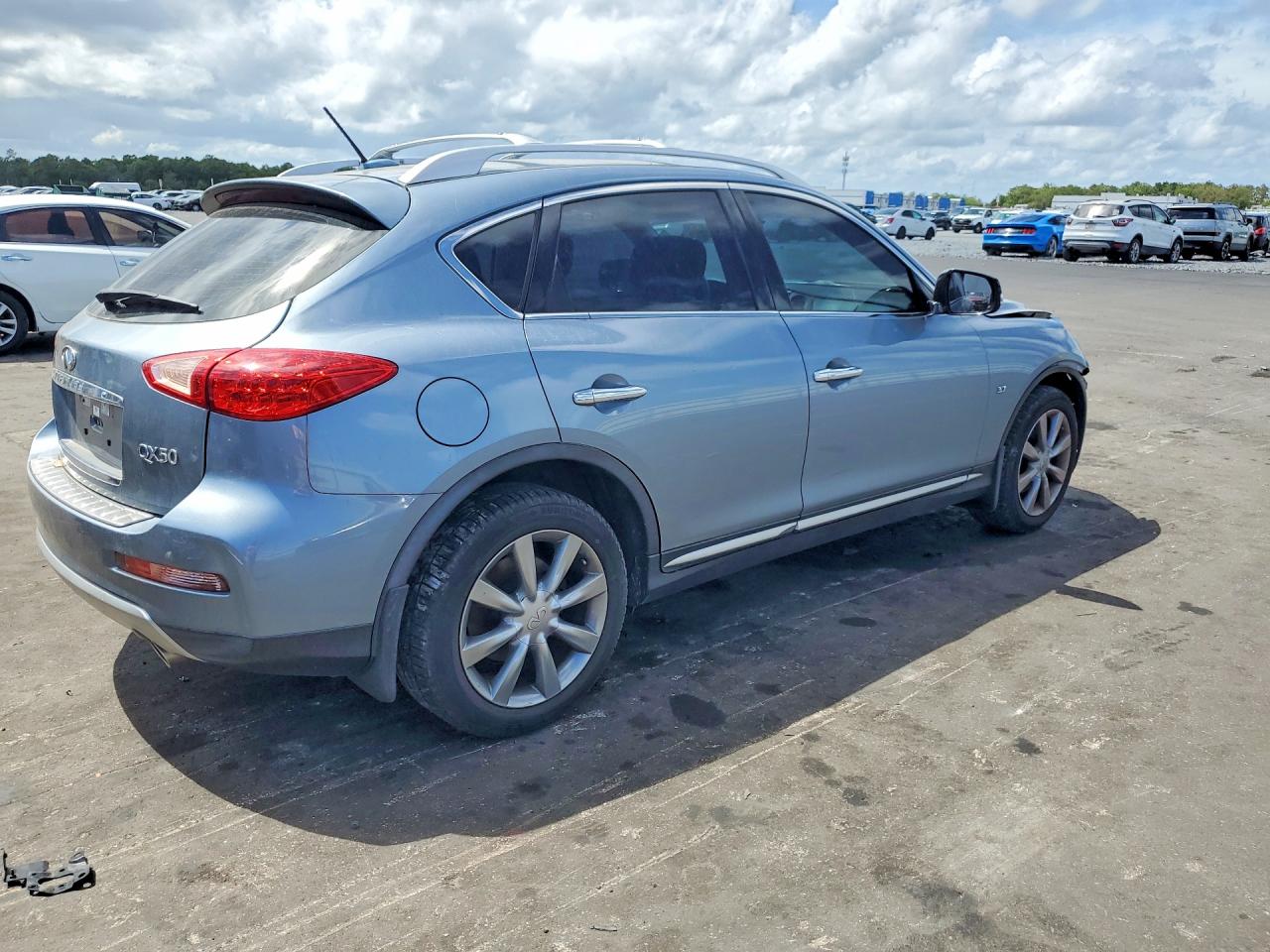2017 INFINITI QX50 BASE — снимка 3