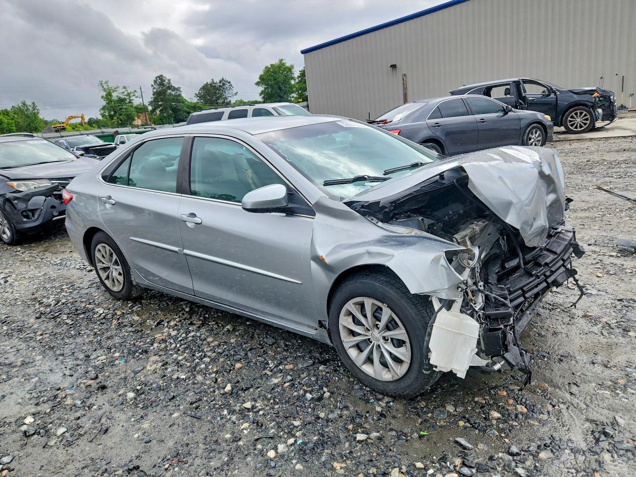 2015 TOYOTA CAMRY LE — снимка 4