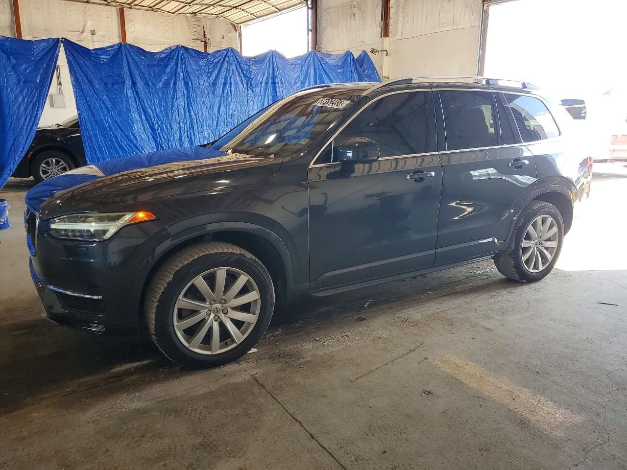 2016 VOLVO XC90 T6