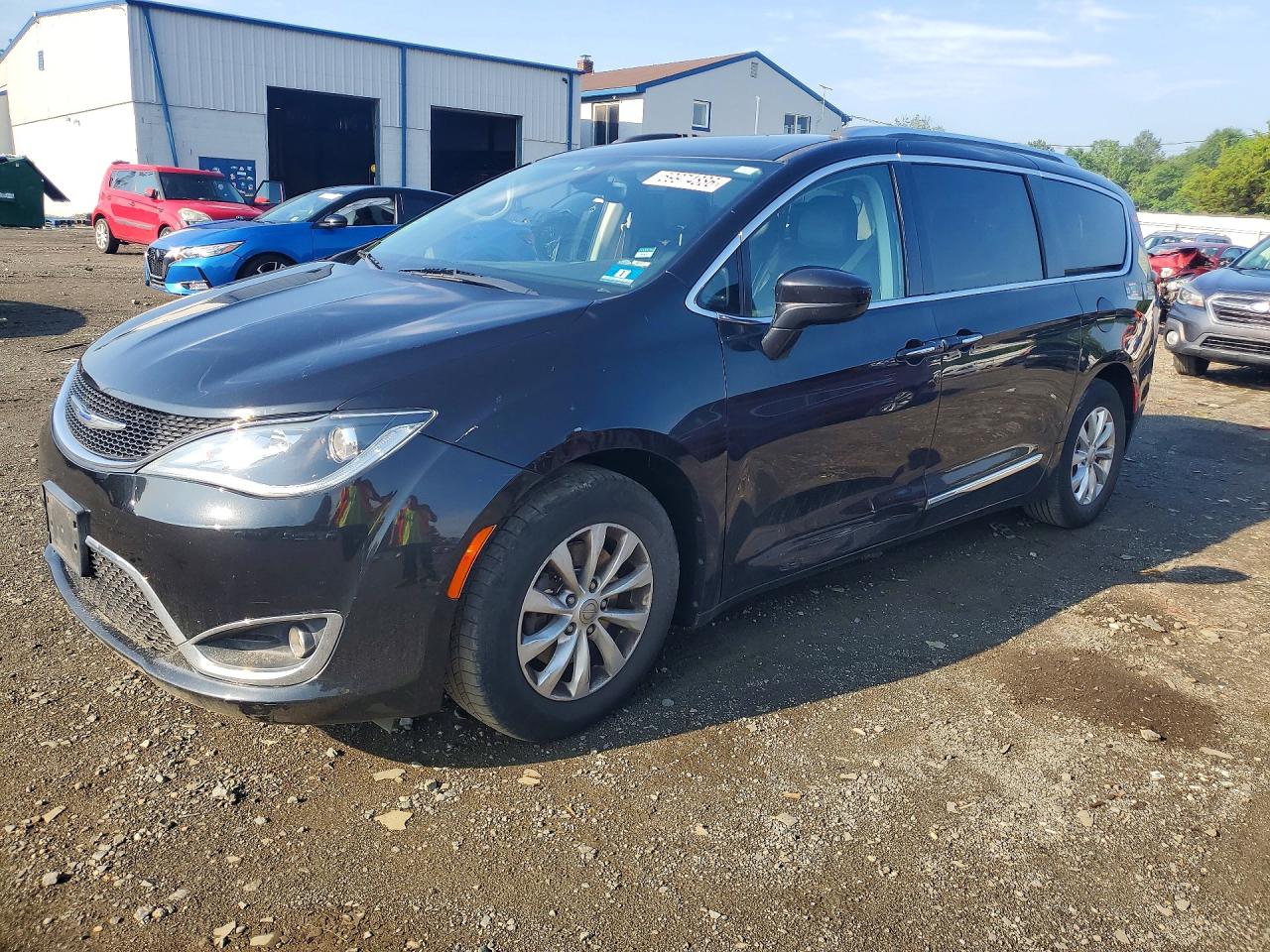 2019 CHRYSLER PACIFICA TOURING L