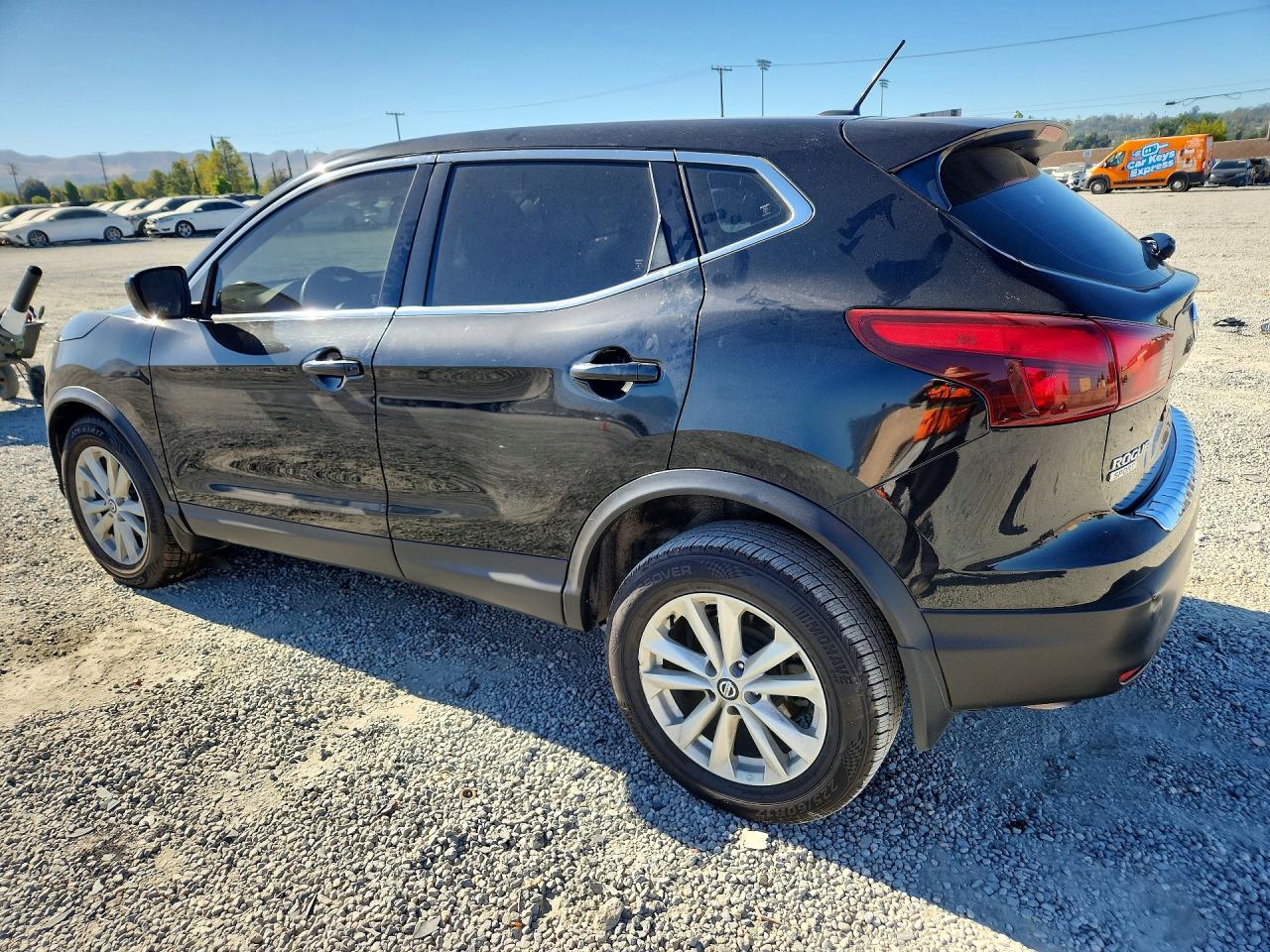 2019 NISSAN ROGUE SPORT S — снимка 2