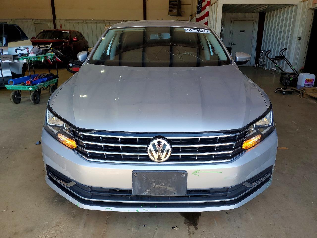 2017 VOLKSWAGEN PASSAT S — снимка 5