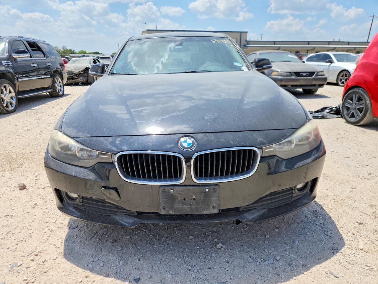 2014 BMW 320 I — снимка 5