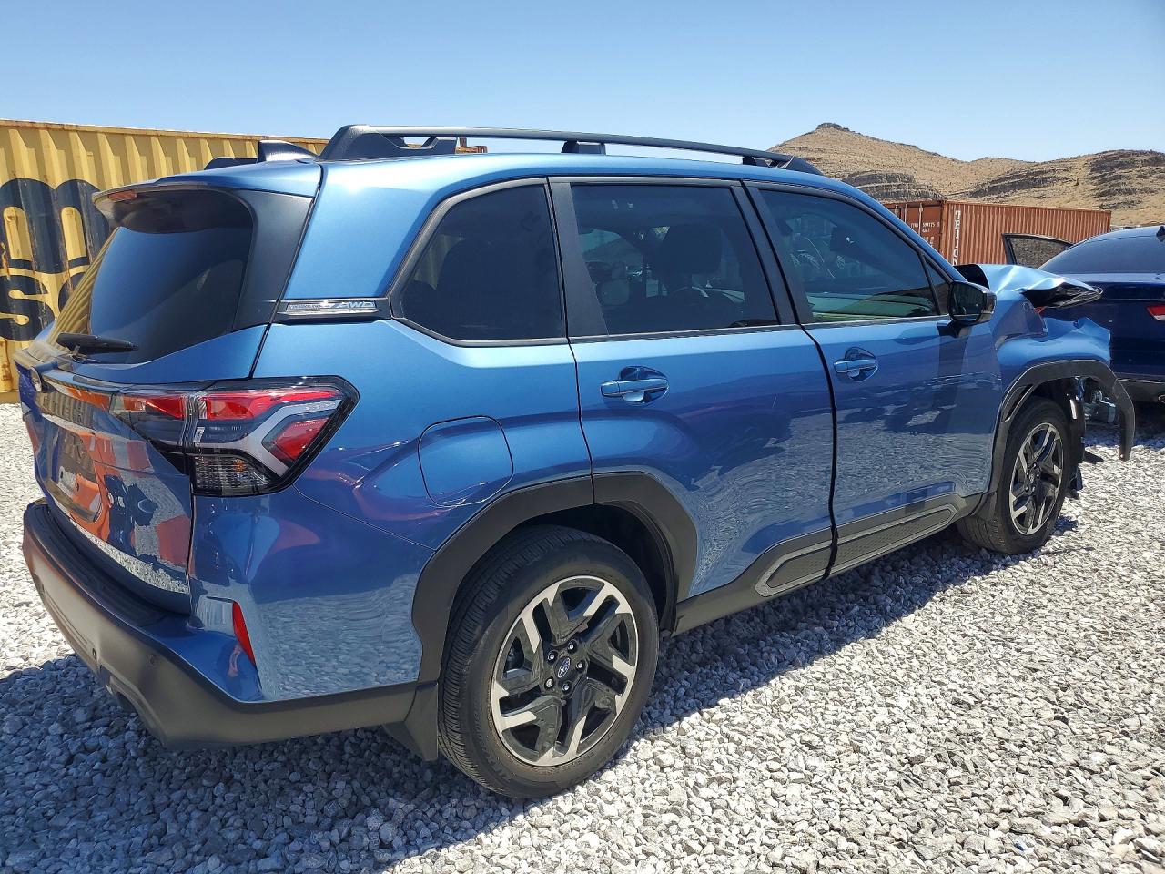 2025 SUBARU FORESTER LIMITED — снимка 3