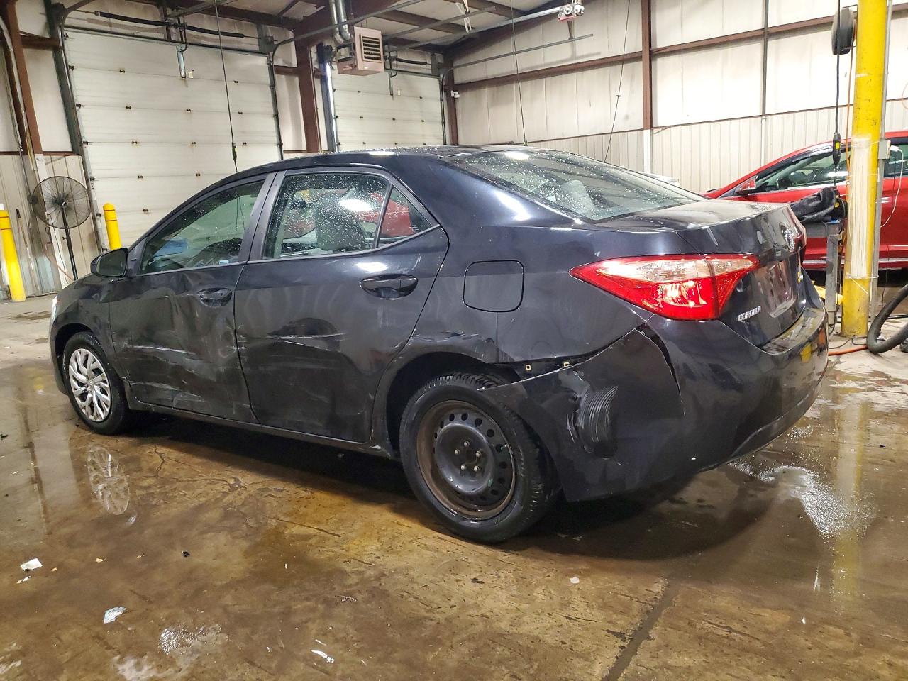 2018 TOYOTA COROLLA LE — снимка 2