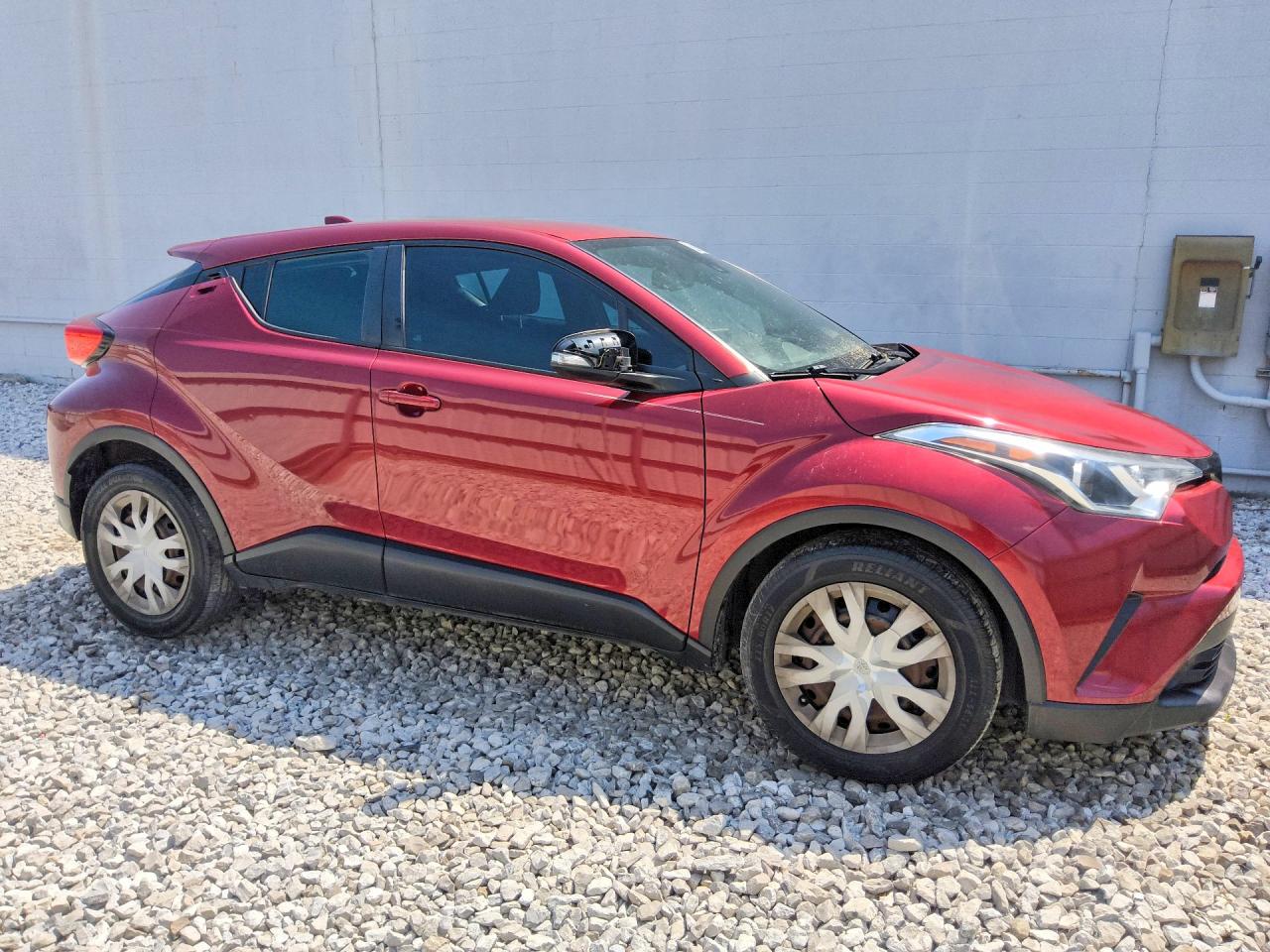 2019 TOYOTA C-HR LE — снимка 4