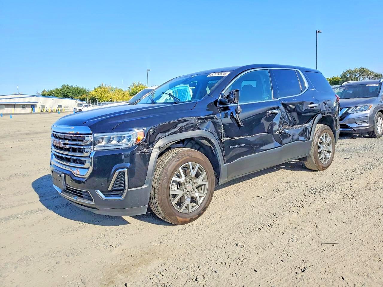 2022 GMC ACADIA SLE 1