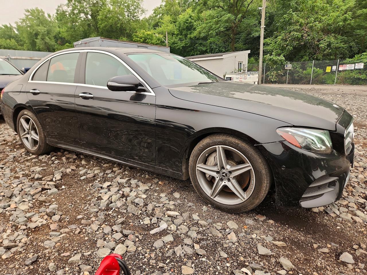 2018 MERCEDES-BENZ E 300 4MATIC — снимка 4