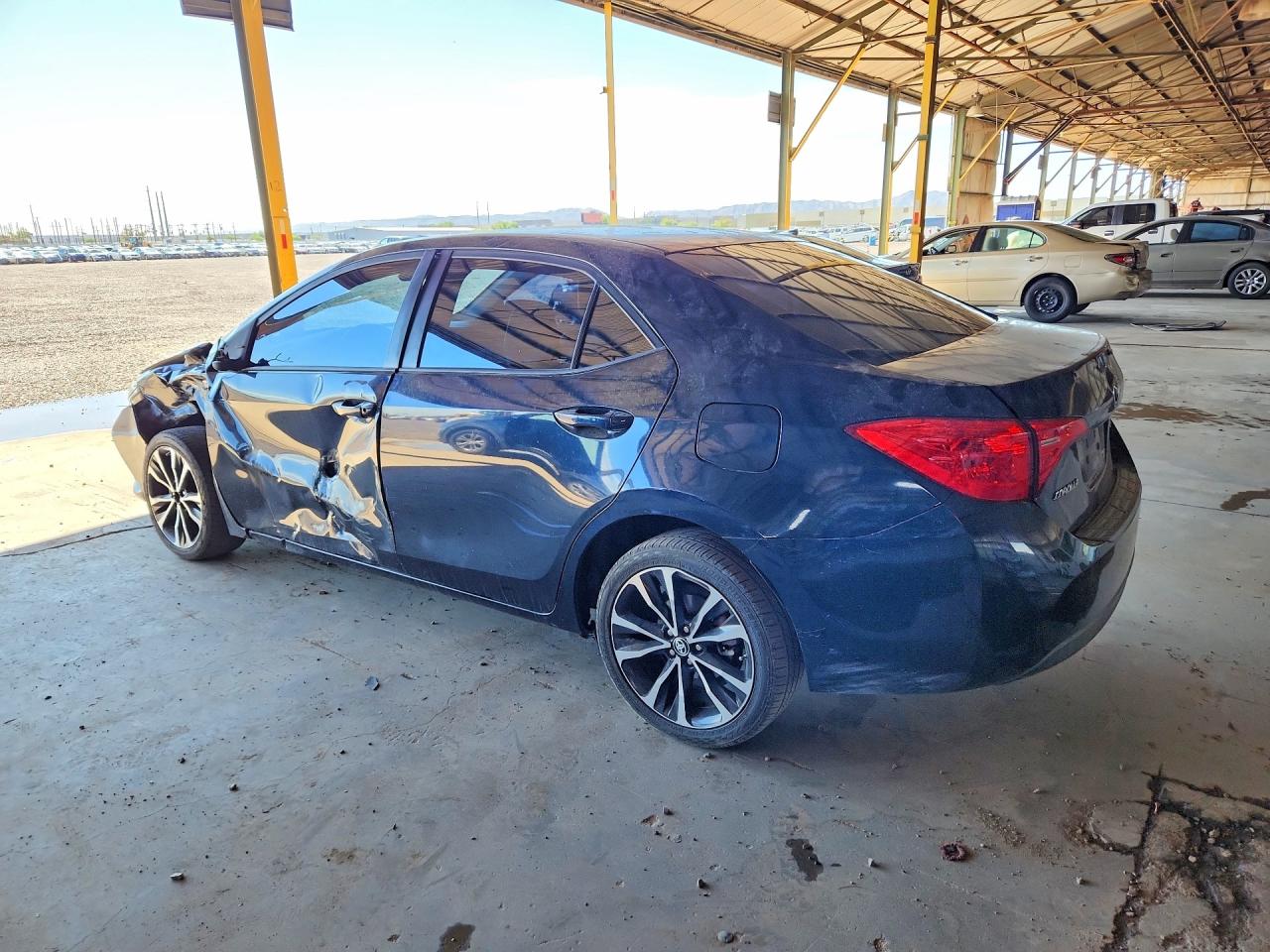 2018 TOYOTA COROLLA SE — снимка 2