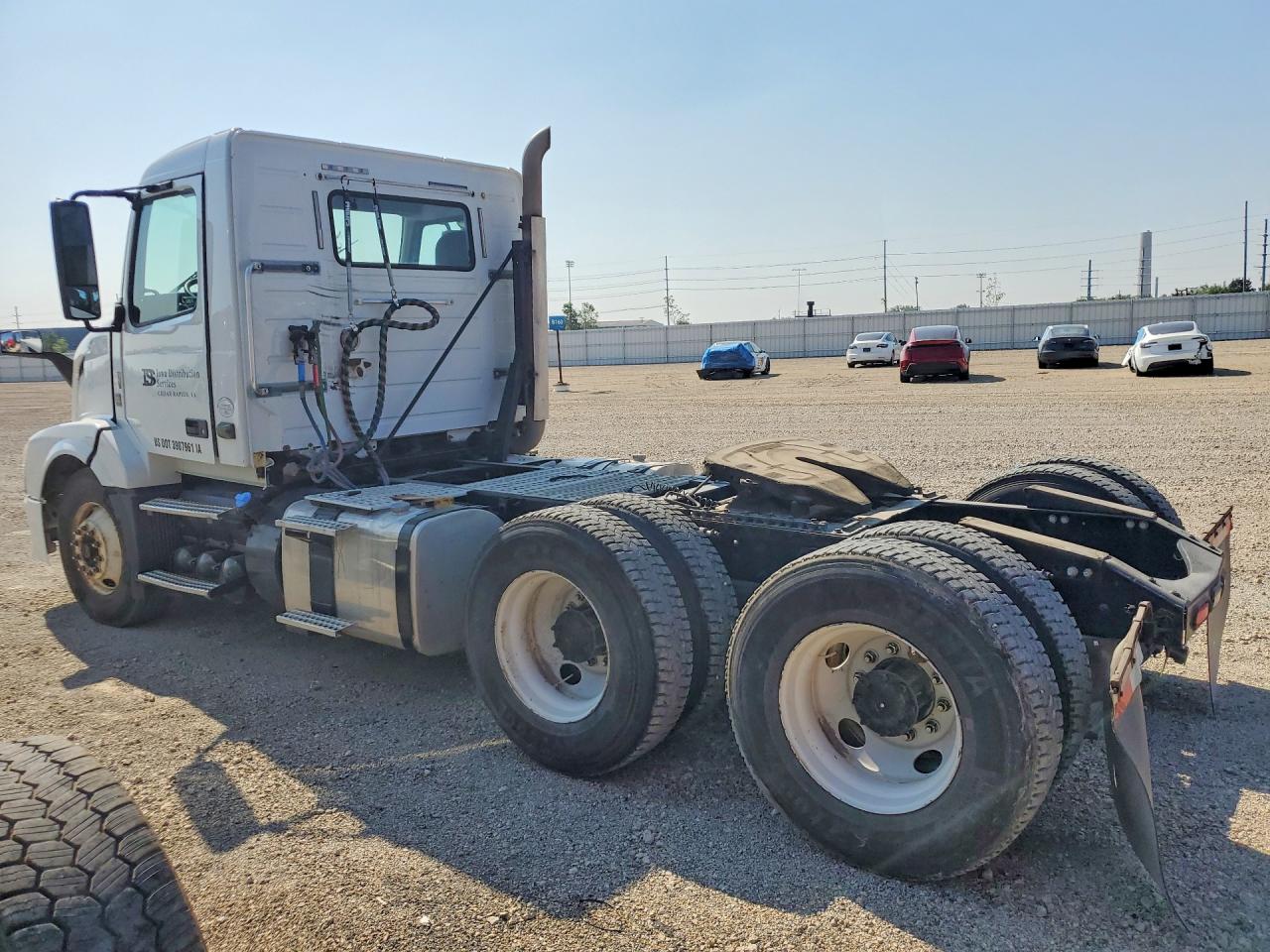 2016 VOLVO VN VNL — снимка 2
