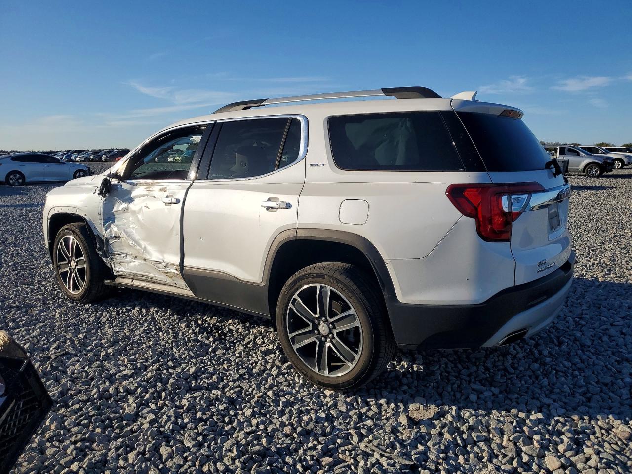 2023 GMC ACADIA SLT — снимка 2