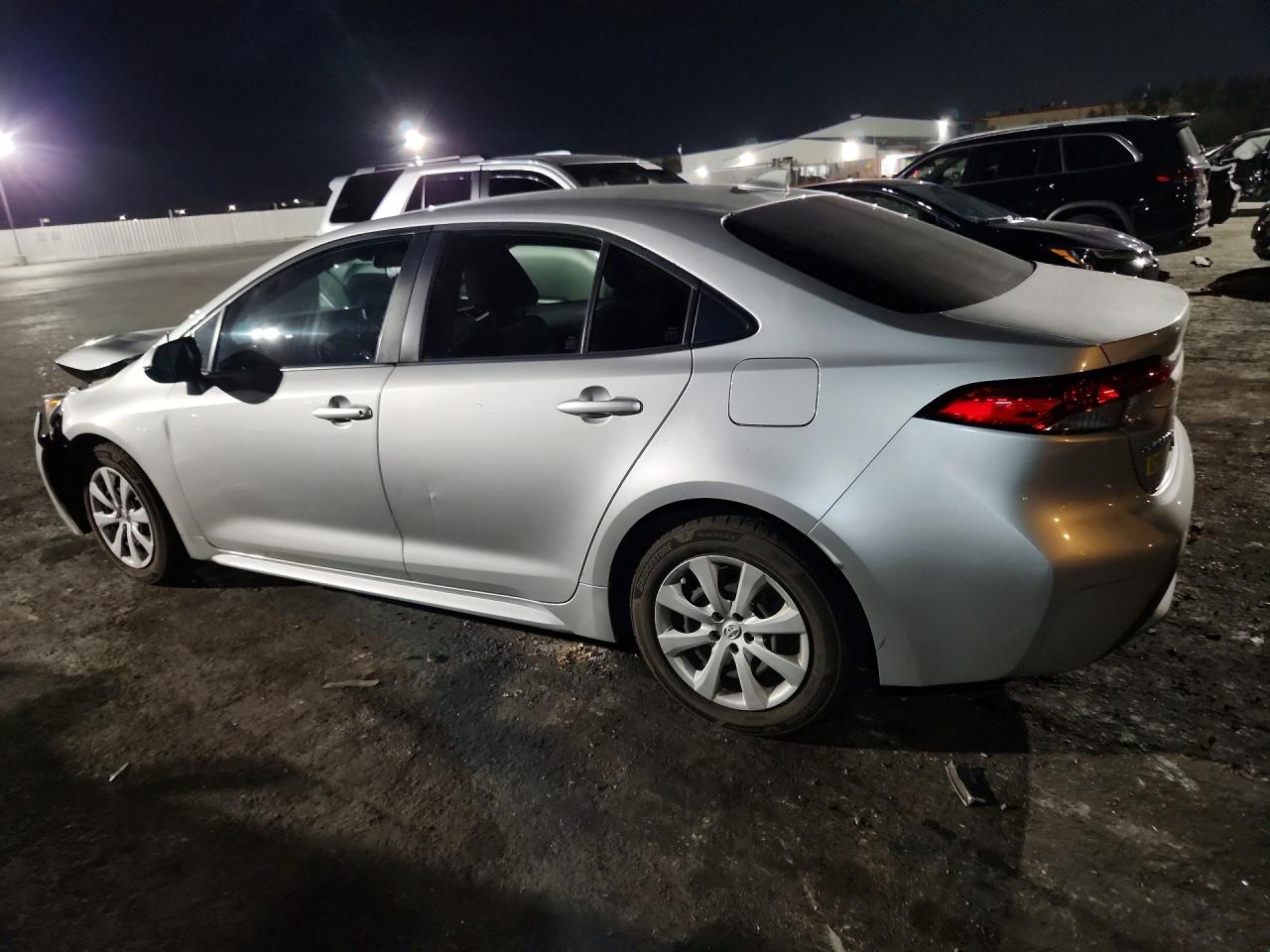 2020 TOYOTA COROLLA LE — снимка 2