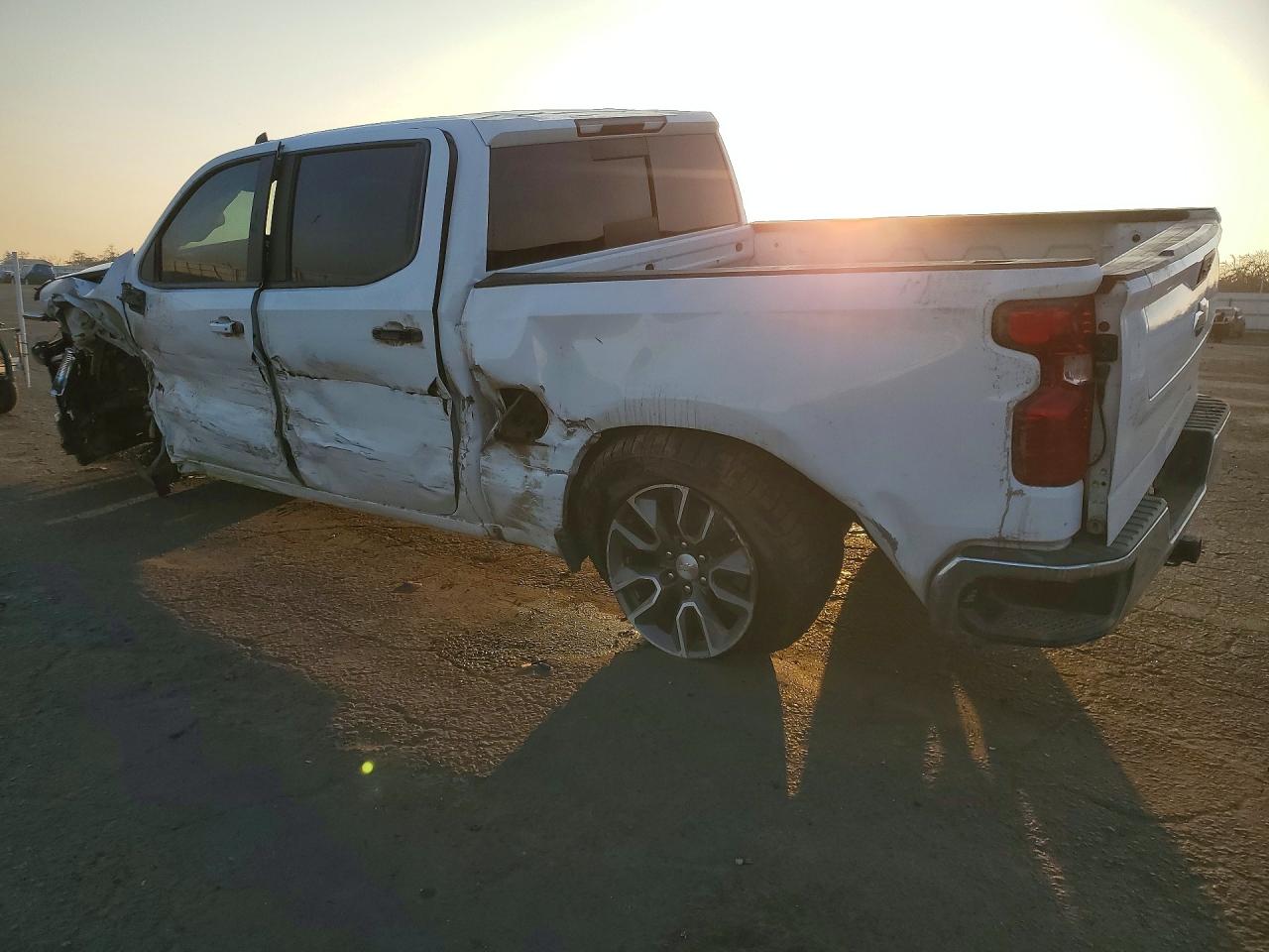 2021 CHEVROLET SILVERADO K1500 LT — снимка 2