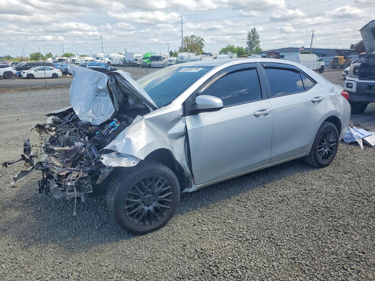 2017 TOYOTA COROLLA LE