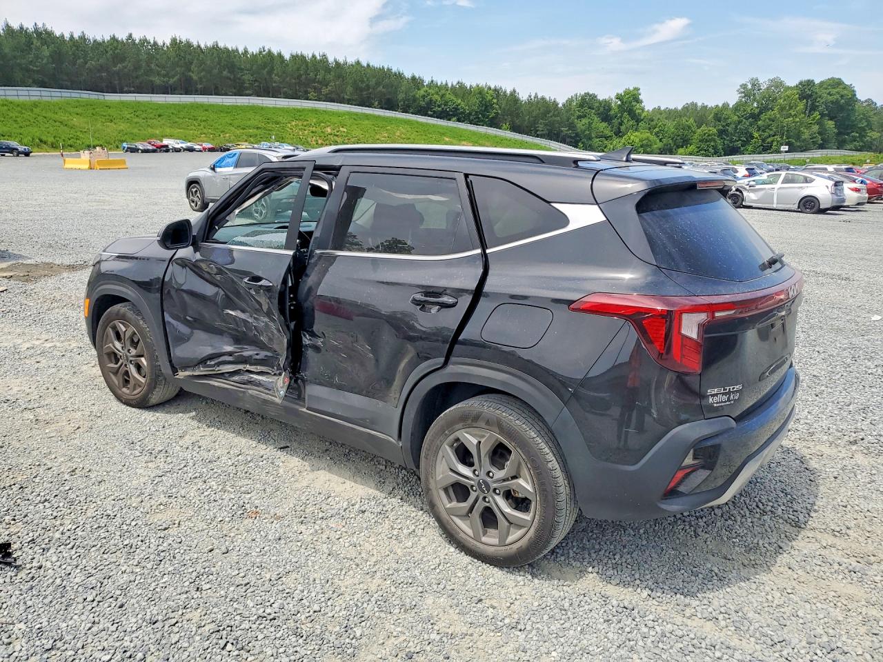2024 KIA SELTOS S — снимка 2