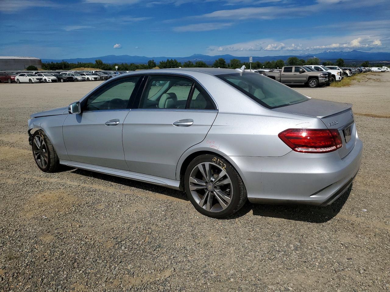 2014 MERCEDES-BENZ E 350 4MATIC — снимка 2