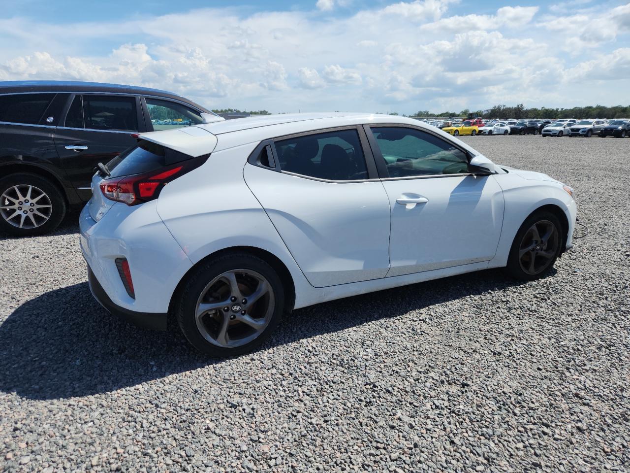 2020 HYUNDAI VELOSTER 2.0L — снимка 3