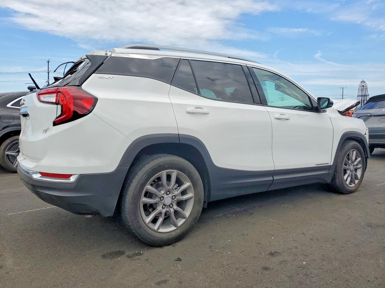 2024 GMC TERRAIN SLT — снимка 3