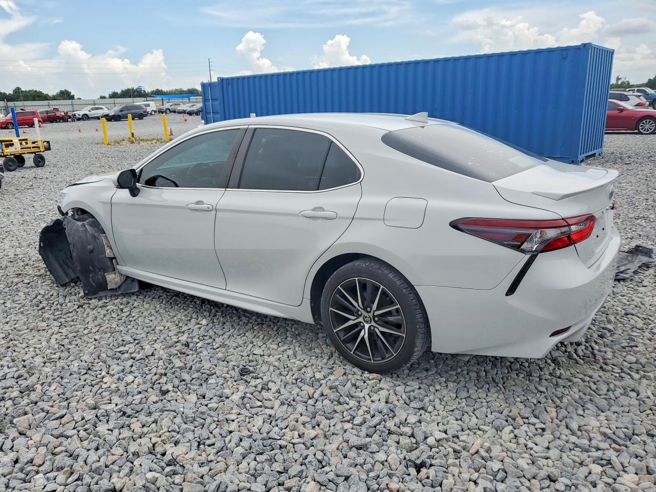 2023 TOYOTA CAMRY SE — снимка 2
