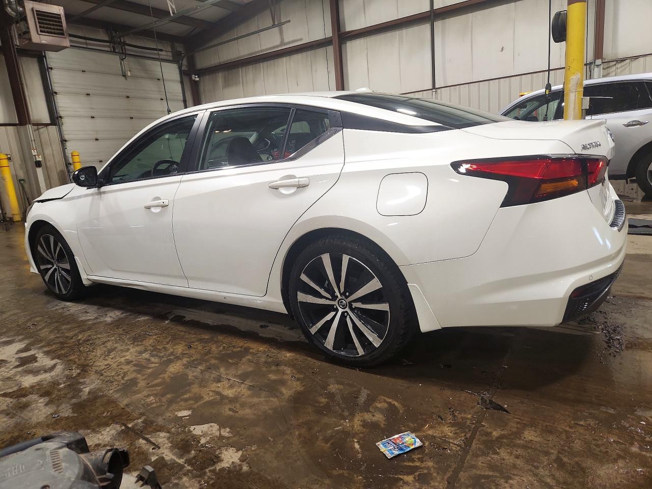 2020 NISSAN ALTIMA SR — снимка 2