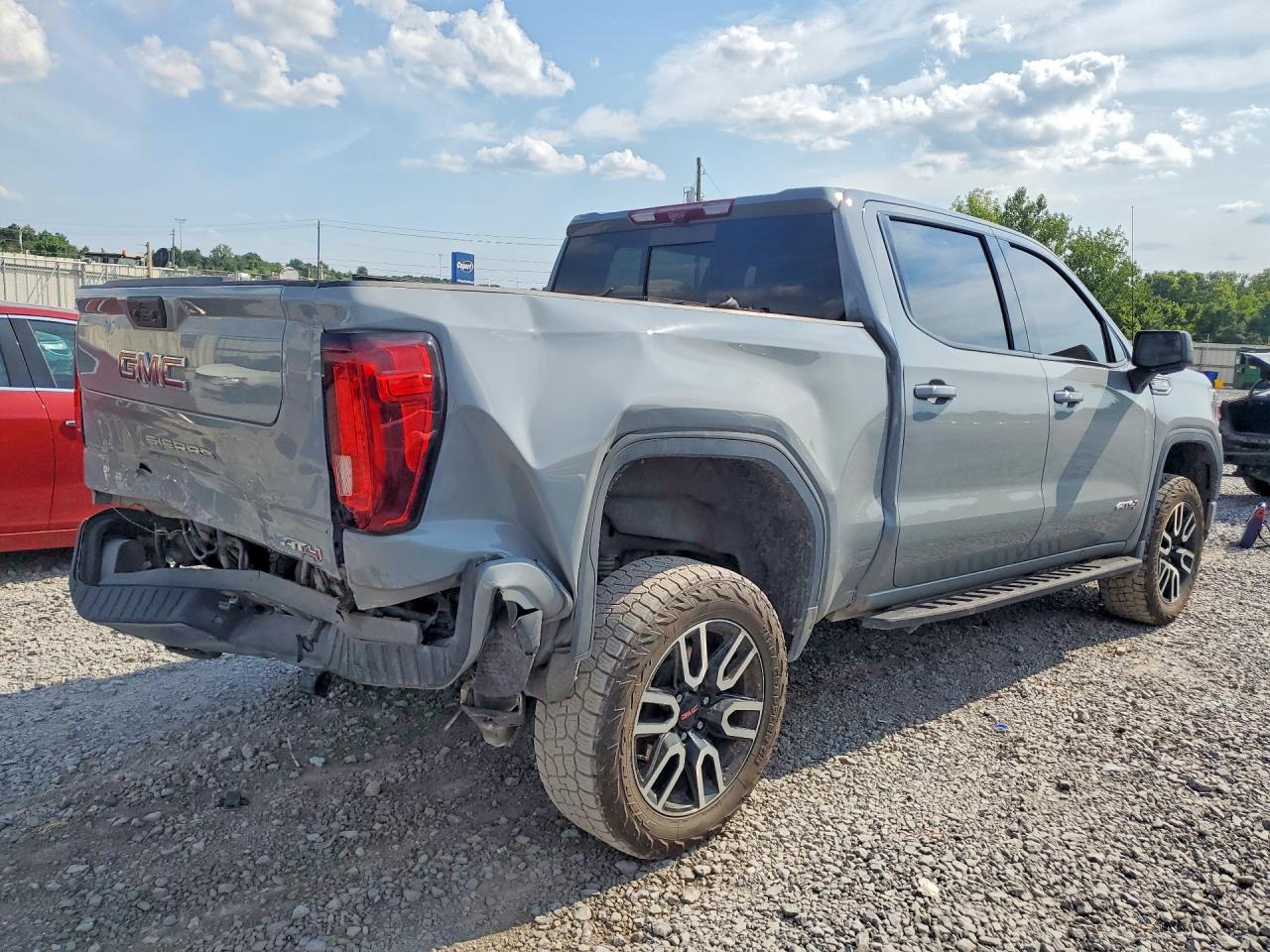 2024 GMC SIERRA K1500 AT4 — снимка 3