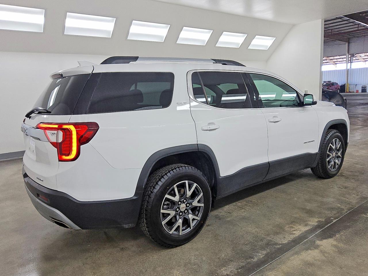 2023 GMC ACADIA SLT — снимка 3