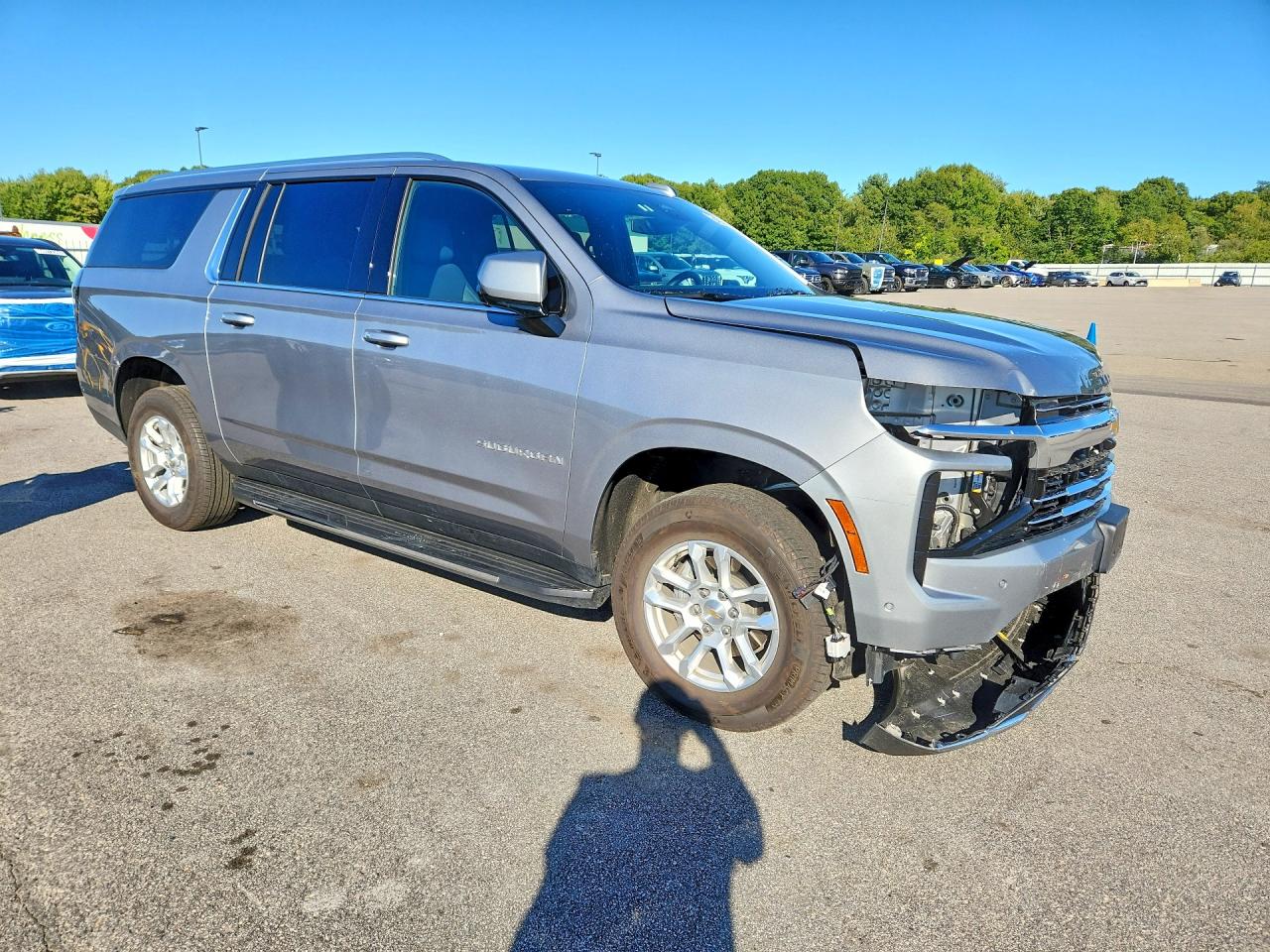 2026 CHEVROLET SUBURBAN K1500 LT — снимка 4