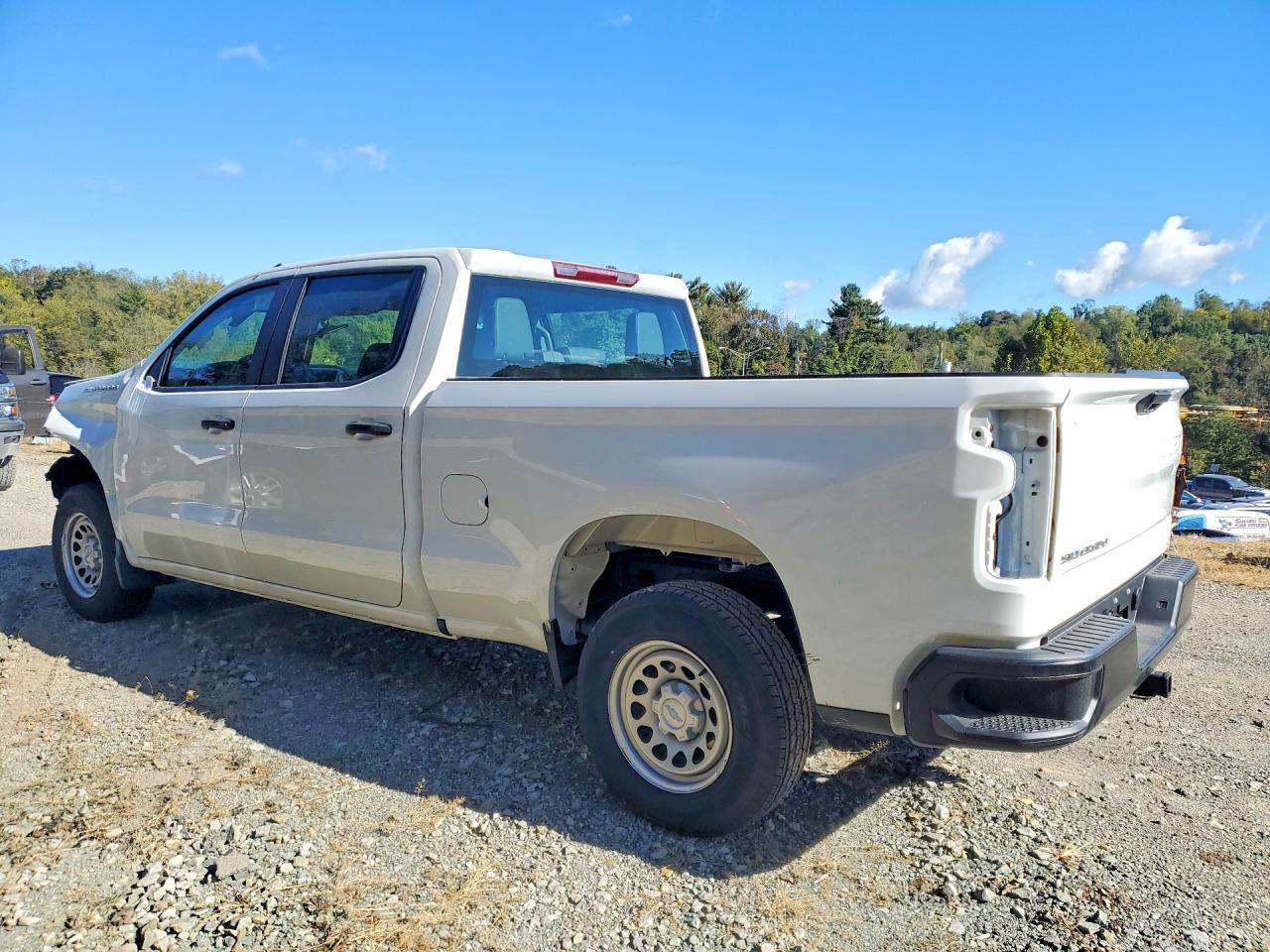2026 CHEVROLET SILVERADO C1500 — снимка 2