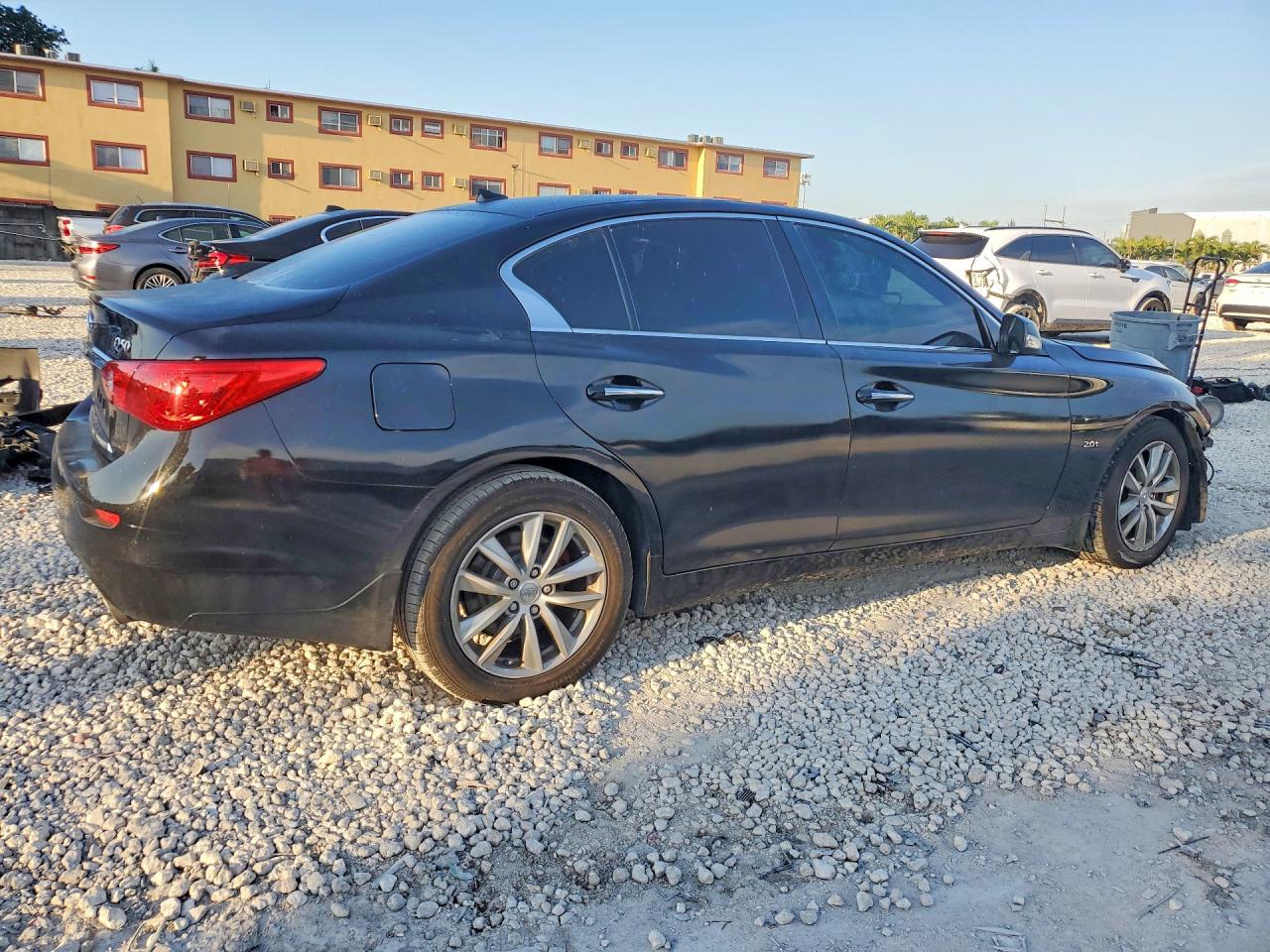 2017 INFINITI Q50 2.0T PREMIUM — снимка 3