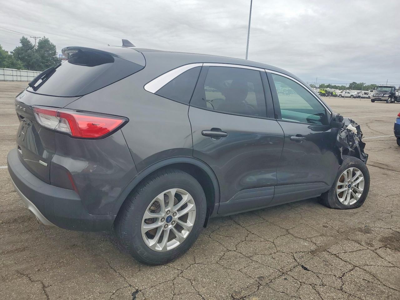 2020 FORD ESCAPE SE — снимка 3