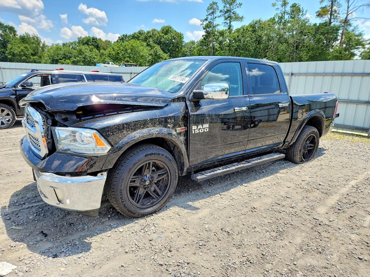 2016 RAM 1500 LARAMIE