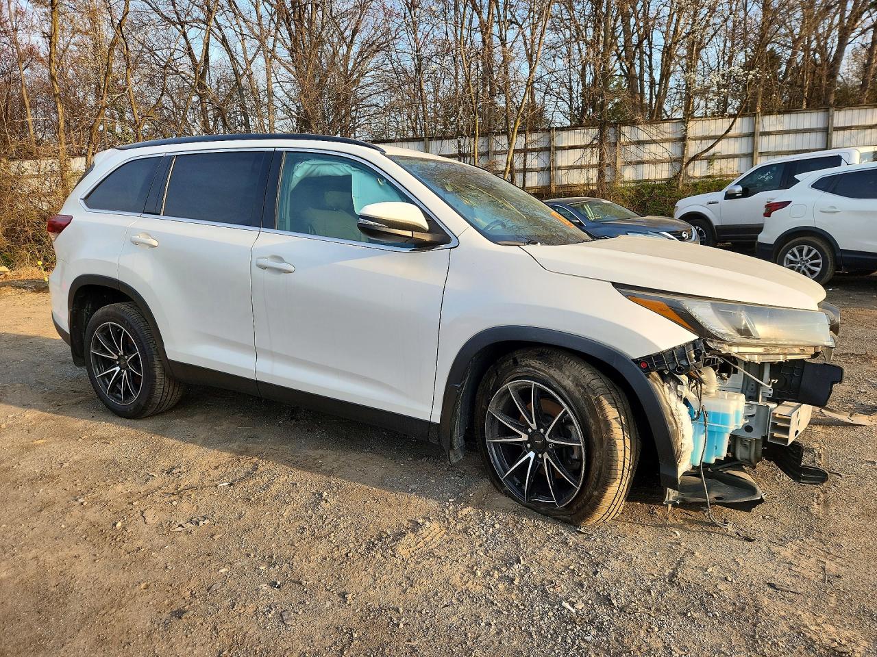2019 TOYOTA HIGHLANDER SE — снимка 4