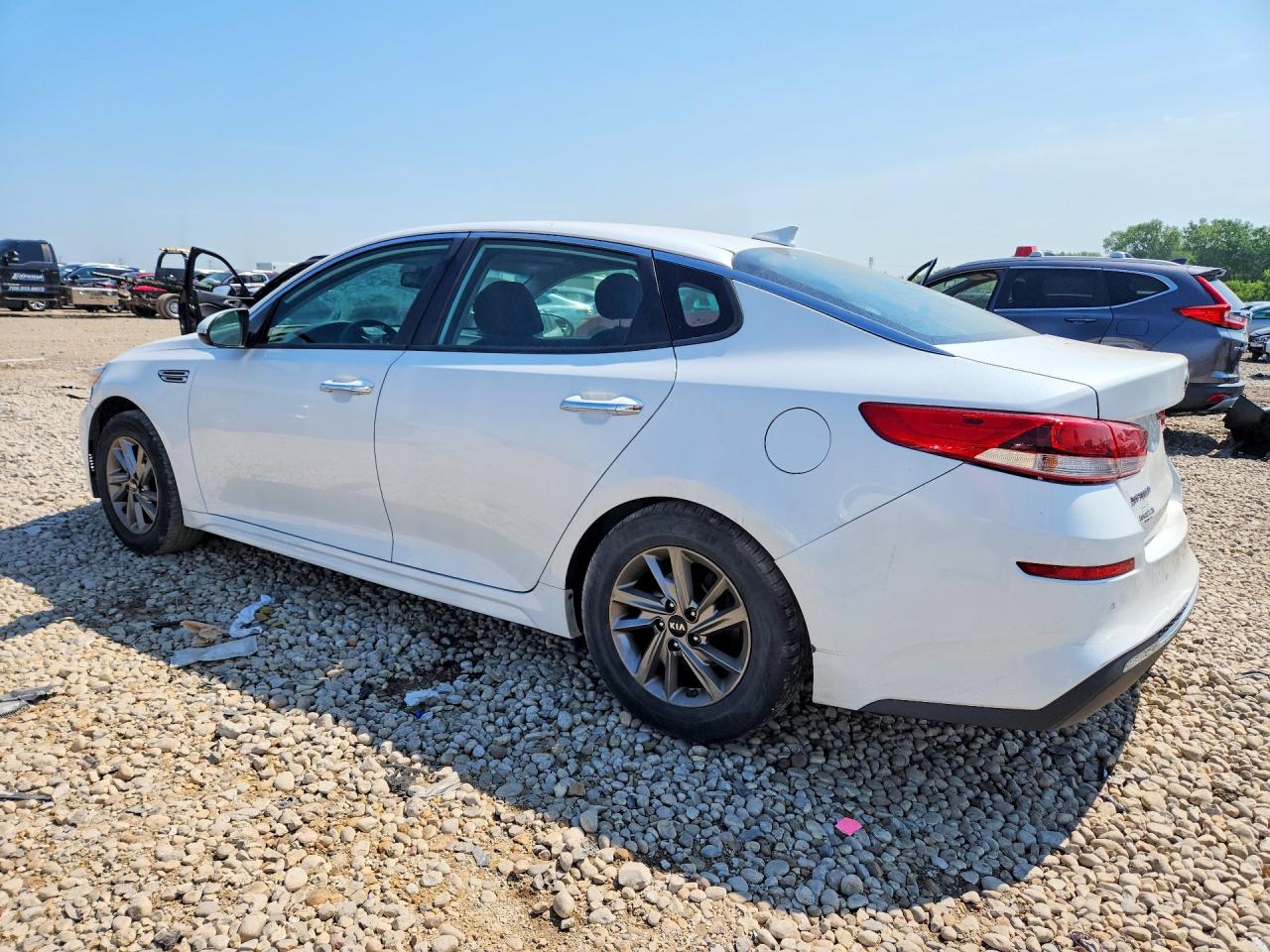 2019 KIA OPTIMA LX — снимка 2