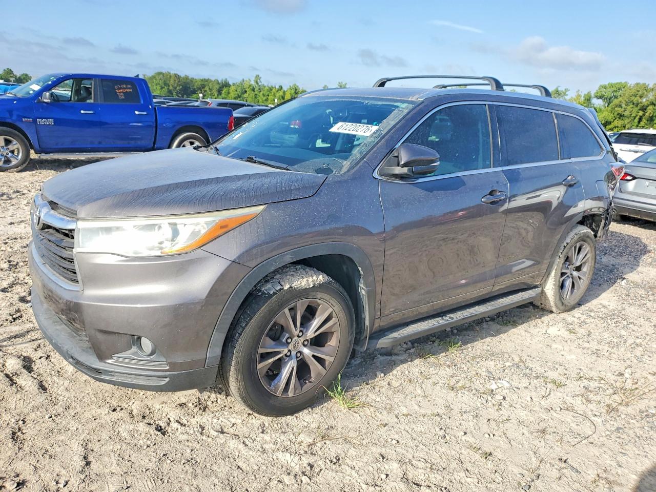2015 TOYOTA HIGHLANDER XLE