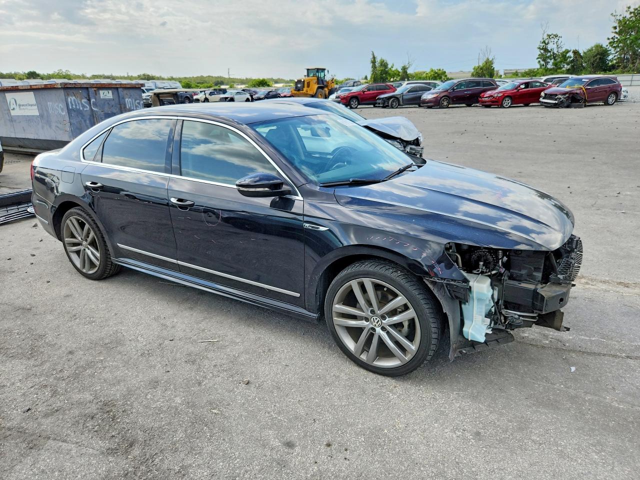 2017 VOLKSWAGEN PASSAT R-LINE — снимка 4