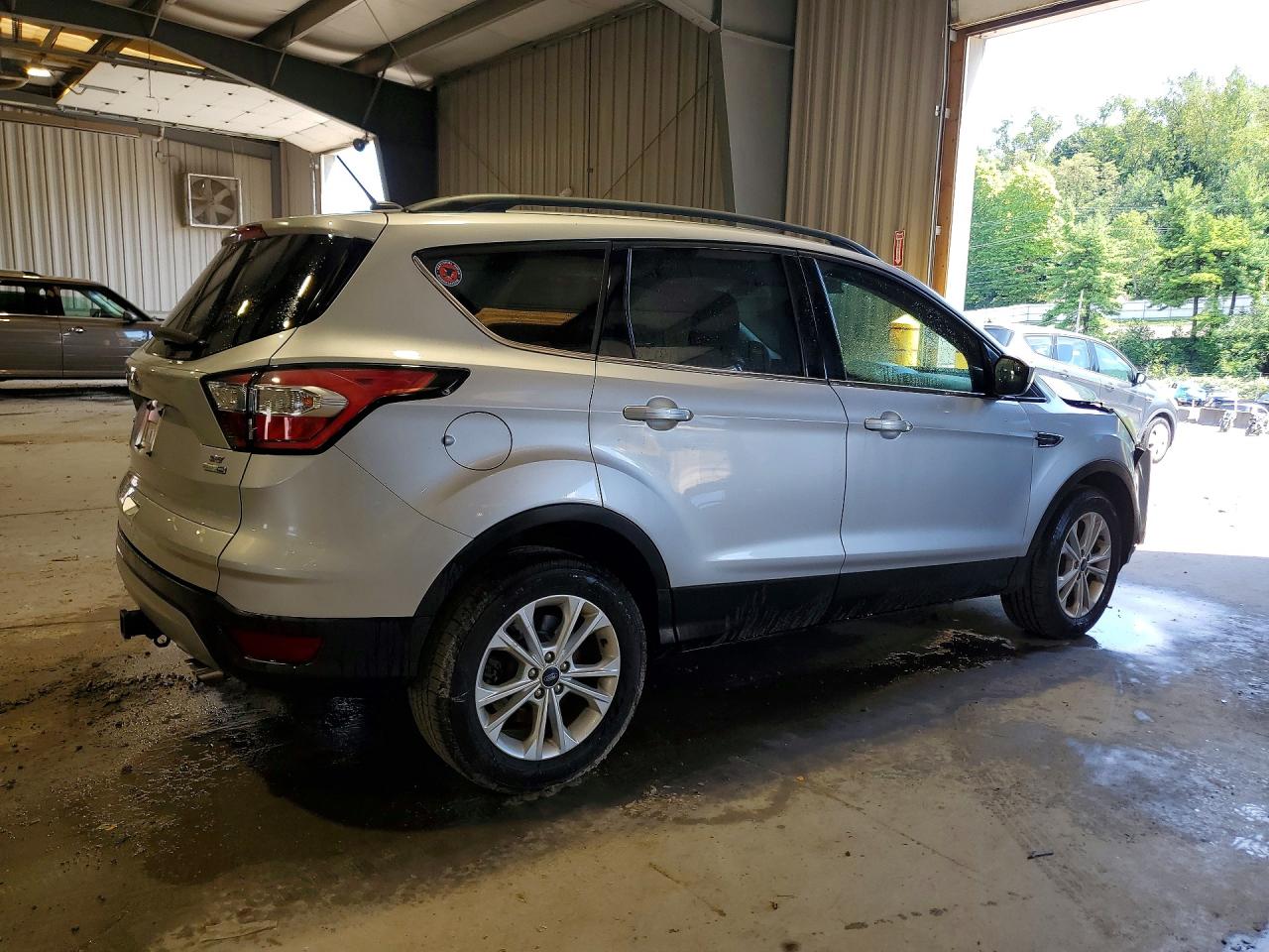 2018 FORD ESCAPE SE — снимка 3