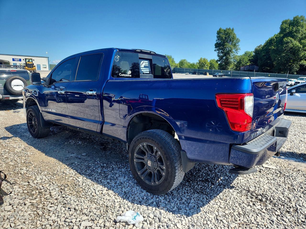 2016 NISSAN TITAN XD SL — снимка 2